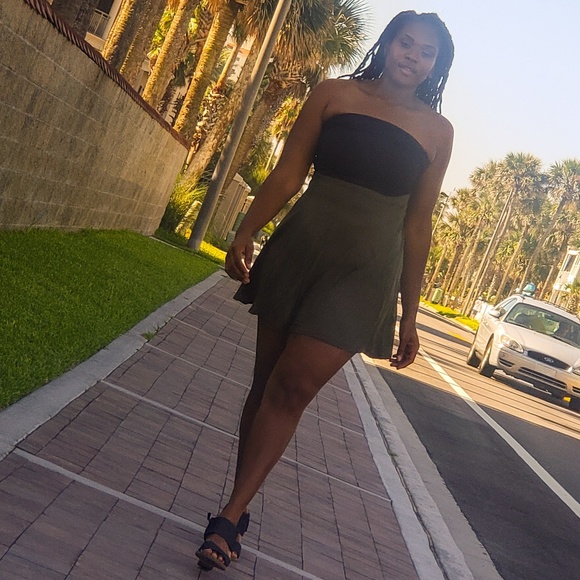 Olive High Waisted Skirt (NWOT) - Picture 5 of 5